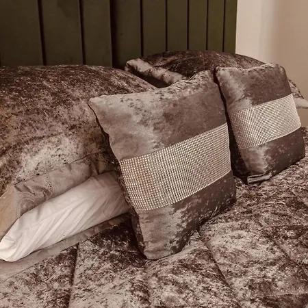 Daire Dock Apt, Free Secure Parking! 2 Bed