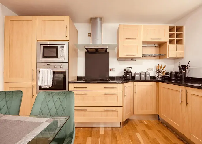 Dock Apt, Free Secure Parking! 2 Bed Apartamento Leeds (West Yorkshire)